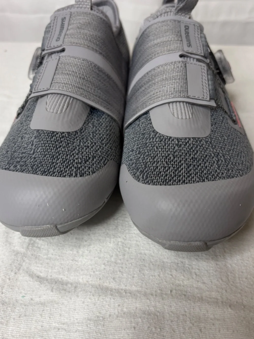 Shimano Dynalast SH-IC501 Women’s Indoor Cycling Shoes Ice Gray W8 Cleat